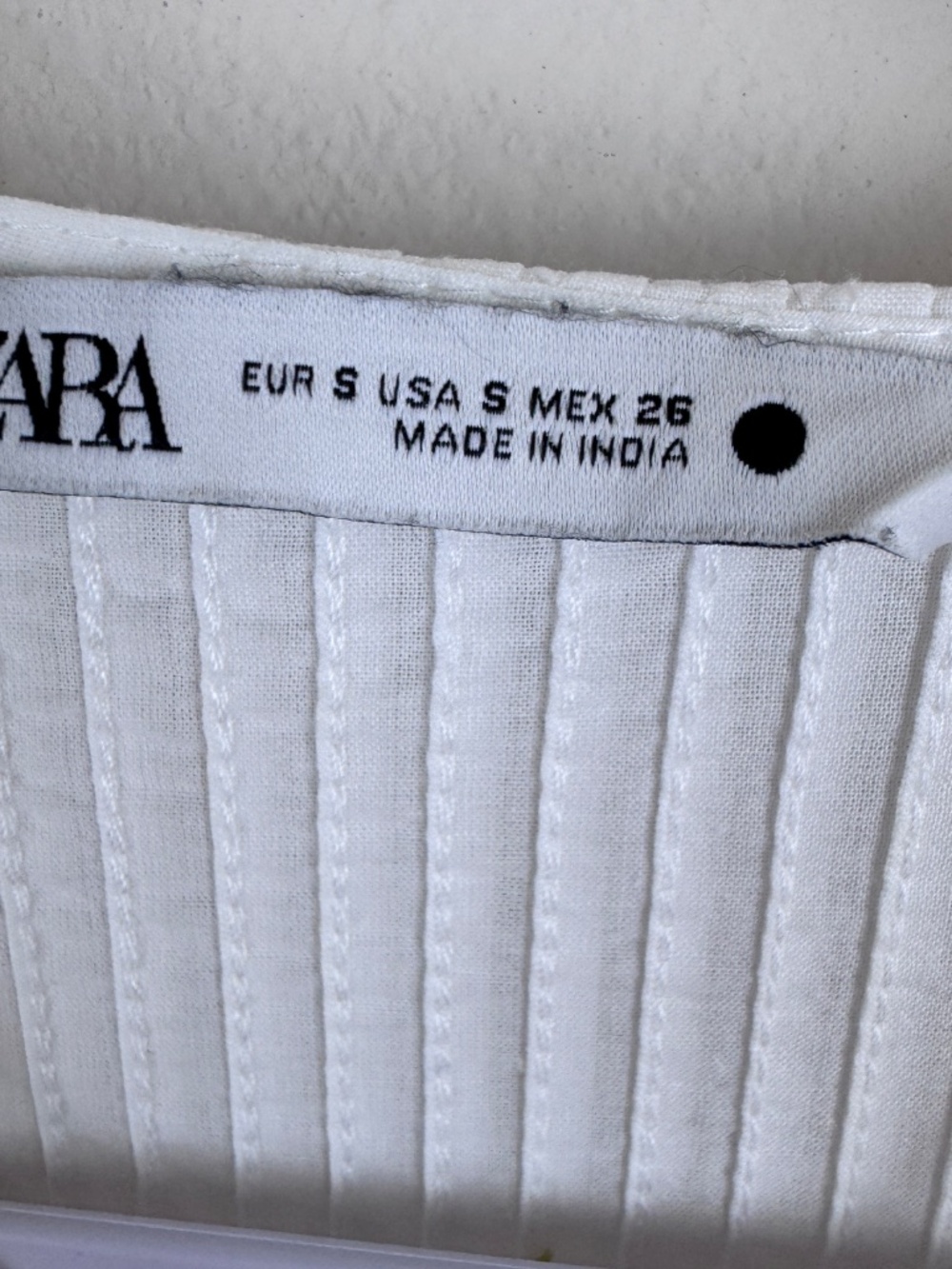Pretty ZARA Oyster White Eyelet Embroidered Midi V Neck Lined Dress / Size Small - Picture 7 of 13